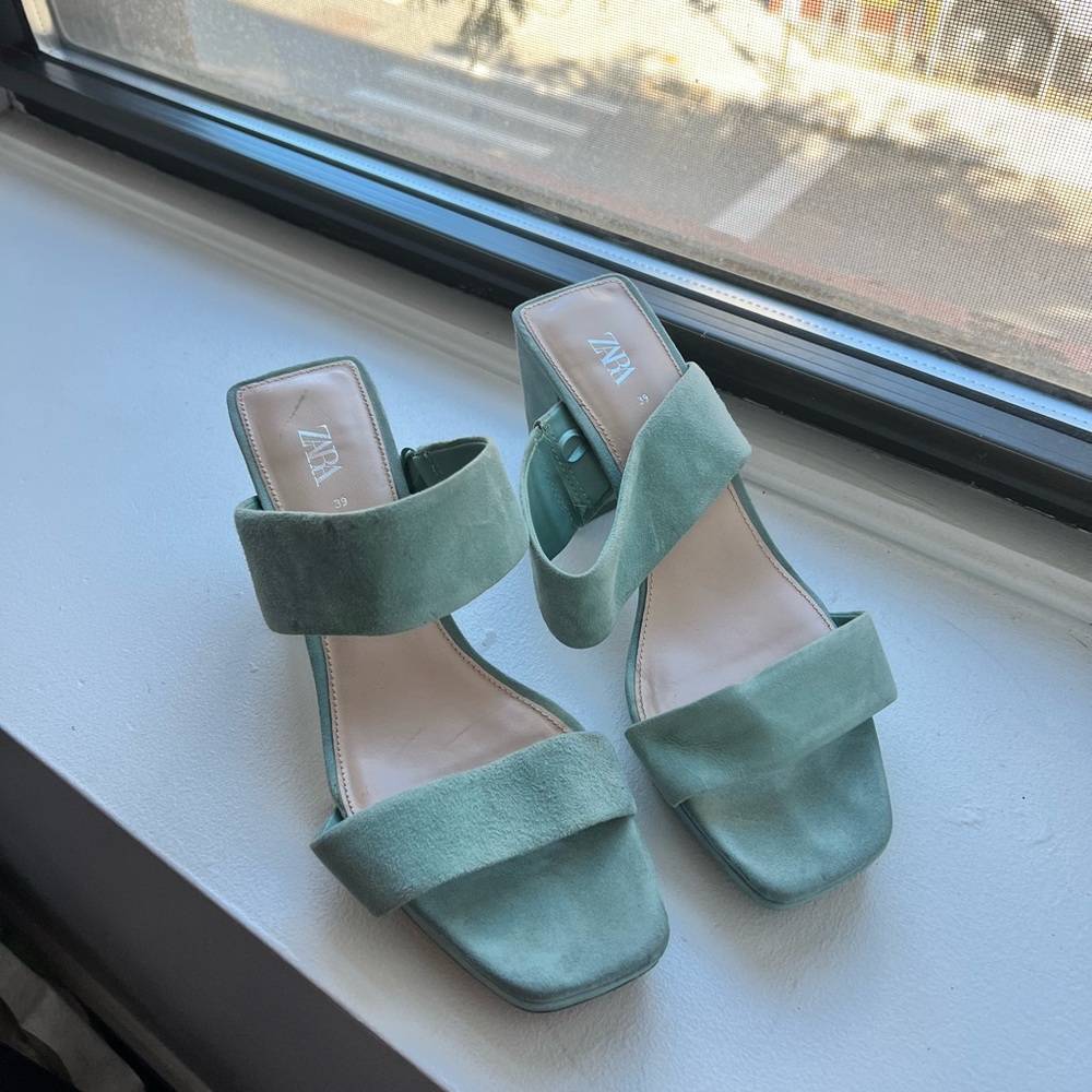 Turquoise Platform Heels
